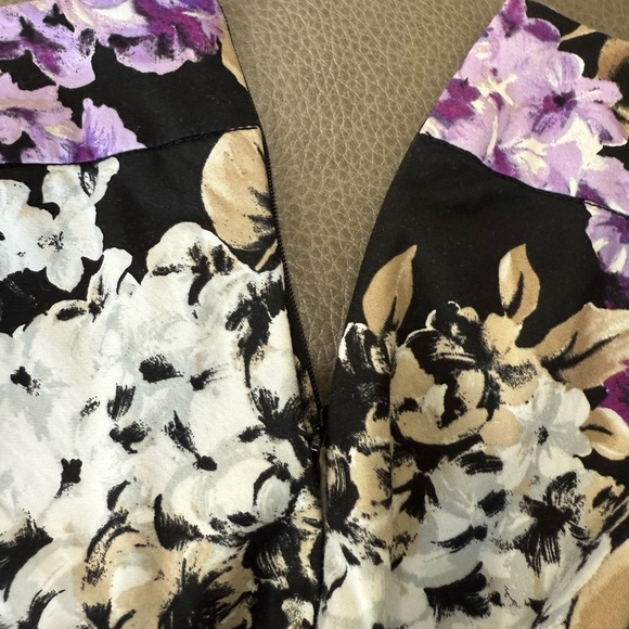 White House Black Market Floral A-Line Skirt Size 14 - Picture 2 of 7